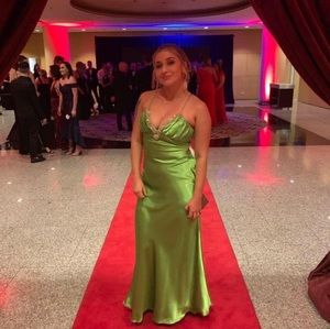 Meet your Posher, Doris